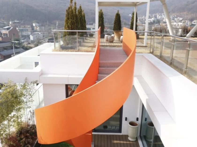 Hé lộ về không gian tổ ấm đầy choáng ngợp của Hyun Bin và Sơn Ye Jin sau khi về chung 1 nhà - Ảnh 3