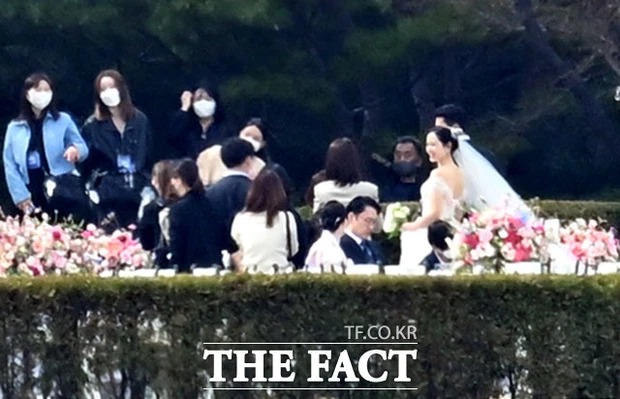 TRỰC TIẾP đám cưới Hyun Bin và Son Ye Jin: Lộ nội dung cuộc hội thoại xúc động của Hyun Bin với bố vợ khiến Son Ye Jin rơi lệ 5