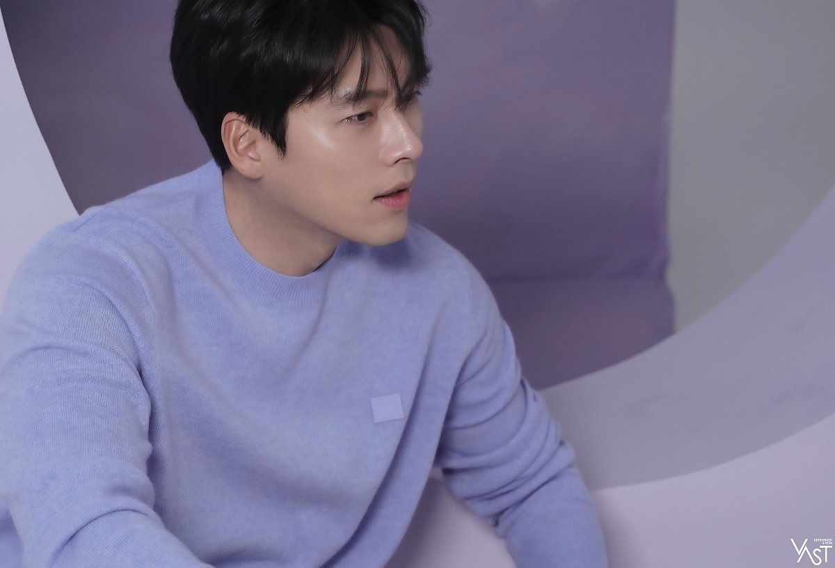 Khó cưỡng trước vẻ điển trai, nam tính của Hyun Bin. Ảnh: Internet