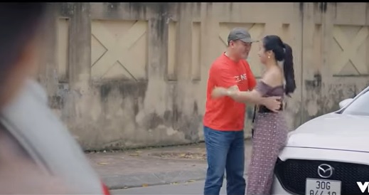 Thương ngày nắng về 2 tập 11: Vân Vân bị bắt ghen, Khánh phát hiện ra một sự thật tày đình 4 Thương ngày nắng về 2 tập 11: Vân Vân bị bắt ghen, Khánh phát hiện ra một sự thật tày đình 4