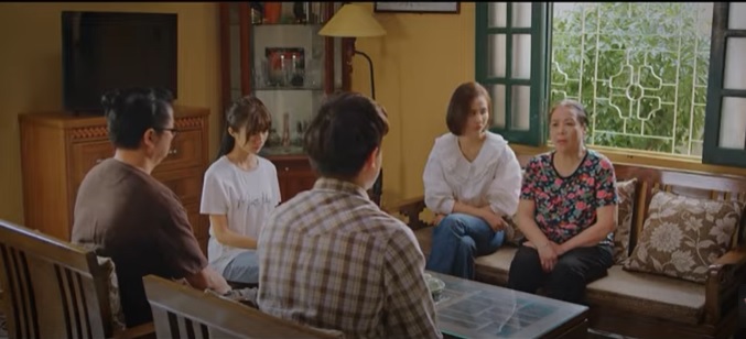 Thương ngày nắng về 2 tập 12: Bà Nga 'dằn mặt' Bách, Vân Khánh chịu ấm ức trước gia đình chồng - Ảnh 1