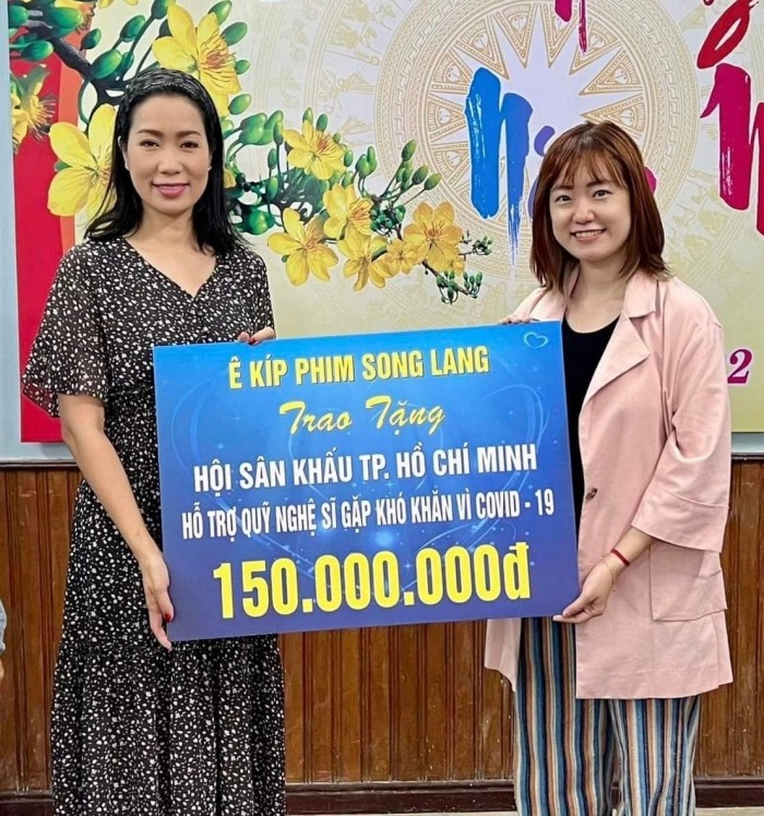 Hậu ồn ào với Thương Tín, Trịnh Kim Chi vẫn có hành động cực táo bạo bất chấp dư luận - Ảnh 3 Hậu ồn ào với Thương Tín, Trịnh Kim Chi vẫn có hành động cực táo bạo bất chấp dư luận - Ảnh 3