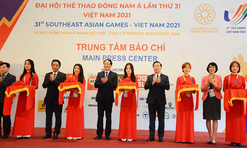 Lễ cắt băng khai trương Trung tâm Báo chí SEA Games 31 (MPC) và Trung tâm truyền hình quốc tế (IBC)