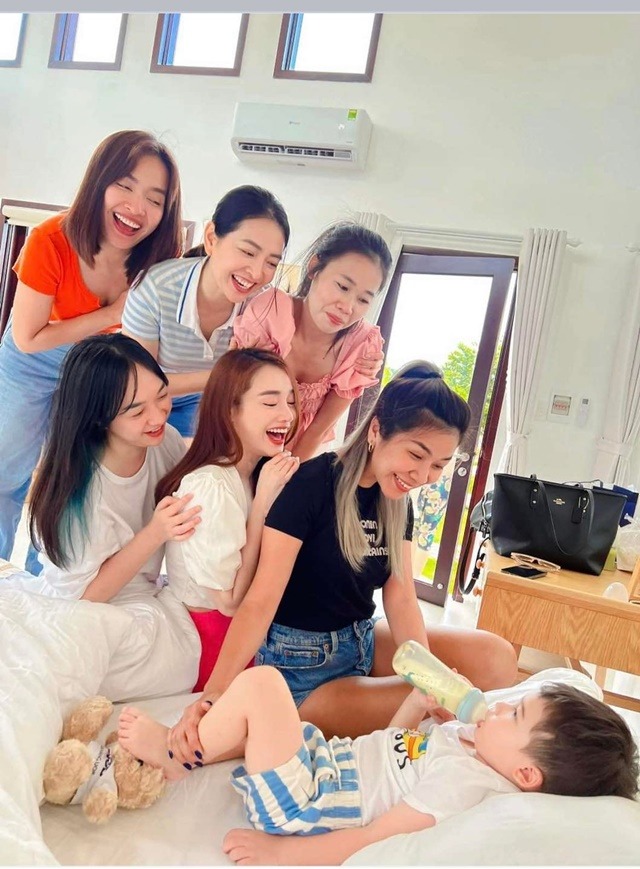4 năm kết hôn với Nhã Phương, Trường Giang vô tình để lộ quy tắc yêu bất di bất dịch - Ảnh 2 4 năm kết hôn với Nhã Phương, Trường Giang vô tình để lộ quy tắc yêu bất di bất dịch - Ảnh 2