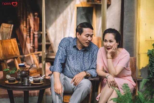 NSND Lan Hương có cuộc sống hôn nhân viên mãn. Ảnh; Internet NSND Lan Hương có cuộc sống hôn nhân viên mãn. Ảnh; Internet