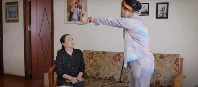 Thương ngày nắng về 2 tập 25: Vợ chồng Khánh khó lòng ly hôn, Vân - Phong ngày một tình cảm - Ảnh 3 Thương ngày nắng về 2 tập 25: Vợ chồng Khánh khó lòng ly hôn, Vân - Phong ngày một tình cảm - Ảnh 3