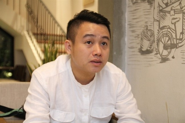 Diễn viên Hữu Tín bị bắt vì dùng 'chất cấm': Hồng Vân bị réo tên, một sao Việt công khai bảo vệ đàn em - Ảnh 2 Diễn viên Hữu Tín bị bắt vì dùng 'chất cấm': Hồng Vân bị réo tên, một sao Việt công khai bảo vệ đàn em - Ảnh 2