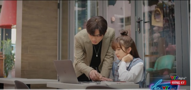 Thương ngày nắng về 2 tập 32: Chủ tịch Hoàng Long phấn khích khi Duy tuyên bố có bạn gái - Ảnh 1 Thương ngày nắng về 2 tập 32: Chủ tịch Hoàng Long phấn khích khi Duy tuyên bố có bạn gái - Ảnh 1