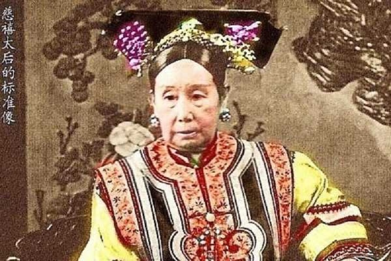 Vén màn tấm chăn khiến Từ Hy Thái hậu 'hồi sinh' dù đã ra đi 'chân lạnh toát' - Ảnh 4 Vén màn tấm chăn khiến Từ Hy Thái hậu 'hồi sinh' dù đã ra đi 'chân lạnh toát' - Ảnh 4