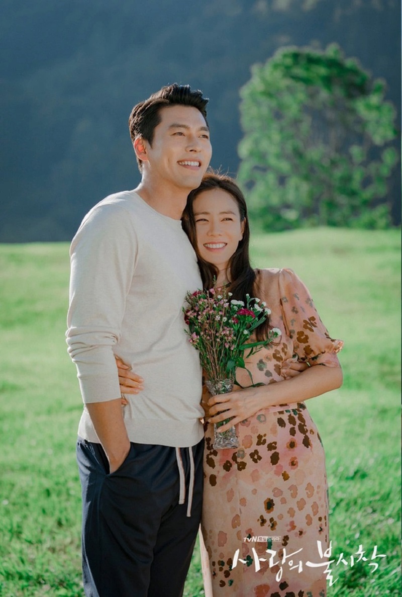 Lộ lý do Son Ye Jin và Hyun Bin chưa thể kết hôn ngay trong năm 2021 Lộ lý do Son Ye Jin và Hyun Bin chưa thể kết hôn ngay trong năm 2021