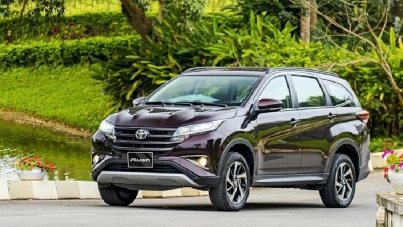 Toyota Rush 2023 Giá xe lăn bánh  đánh giá thông số kỹ thuật