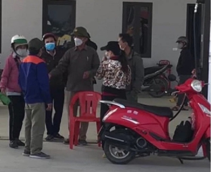 Hải Dương: Đình chỉ cây xăng bán xăng trộn nước lã khiến xe chết máy hàng loạt - Ảnh 1