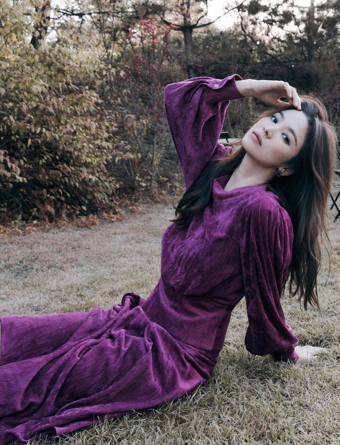 Hơn 3 năm ly hôn Song Joong Ki, Song Hye Kyo lộ bằng chứng có tình mới 4 Hơn 3 năm ly hôn Song Joong Ki, Song Hye Kyo lộ bằng chứng có tình mới 4
