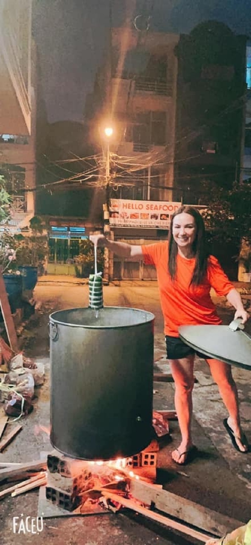 Ước nguyện của Phi Nhung bất ngờ được con gái ruột thực hiện, khiến ai nấy rơi nước mắt - Ảnh 1 Ước nguyện của Phi Nhung bất ngờ được con gái ruột thực hiện, khiến ai nấy rơi nước mắt - Ảnh 1