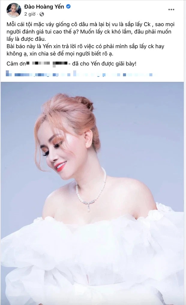 Bức ảnh làm dấy lên ồn ào Hoàng Yến lấy chồng lần 5 (Ảnh chụp màn hình) Bức ảnh làm dấy lên ồn ào Hoàng Yến lấy chồng lần 5 (Ảnh chụp màn hình)