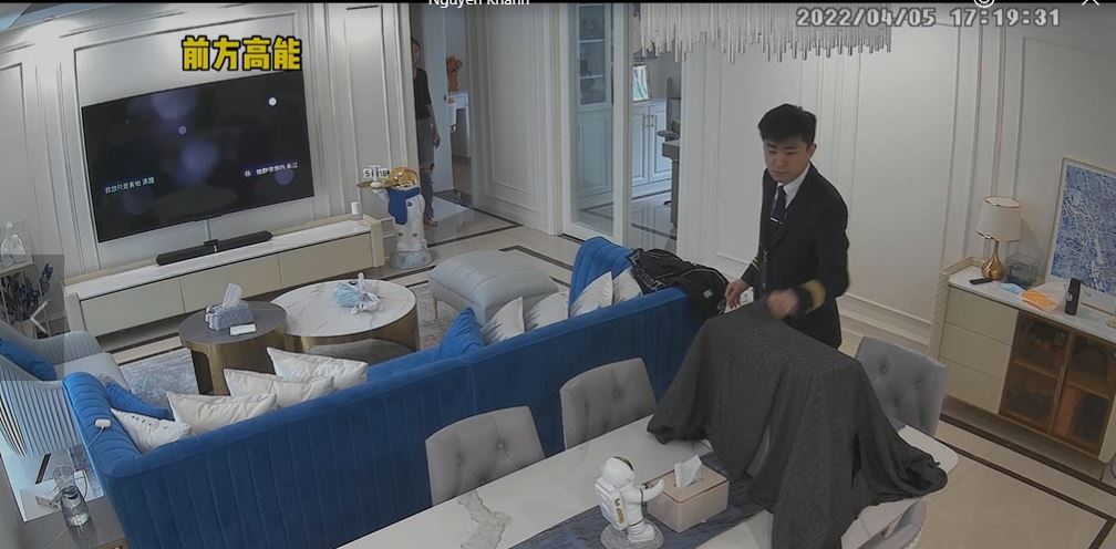 Chồng phấn khích tột độ khi được vợ tặng quà bí mật: Hạnh phúc đơn giản là có vợ tâm lý! - Ảnh 1