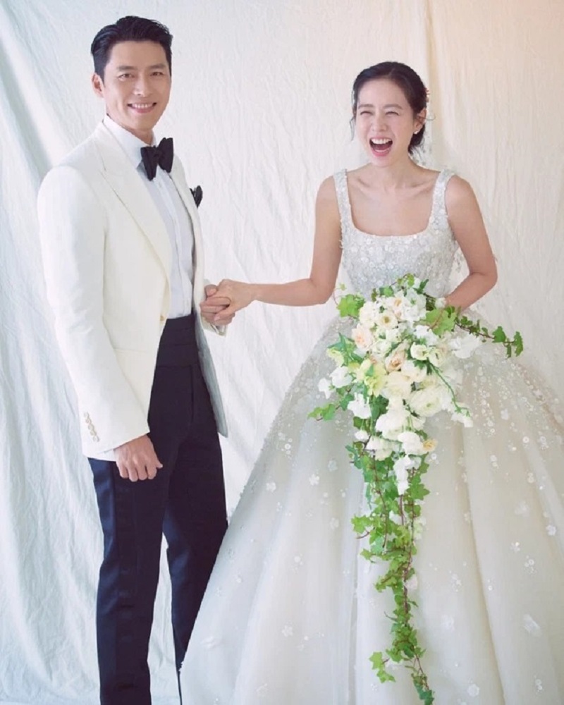 Nóng bỏng tay ảnh cưới nét căng của Hyun Bin trong siêu đám cưới: Đẹp không tì vết! 4