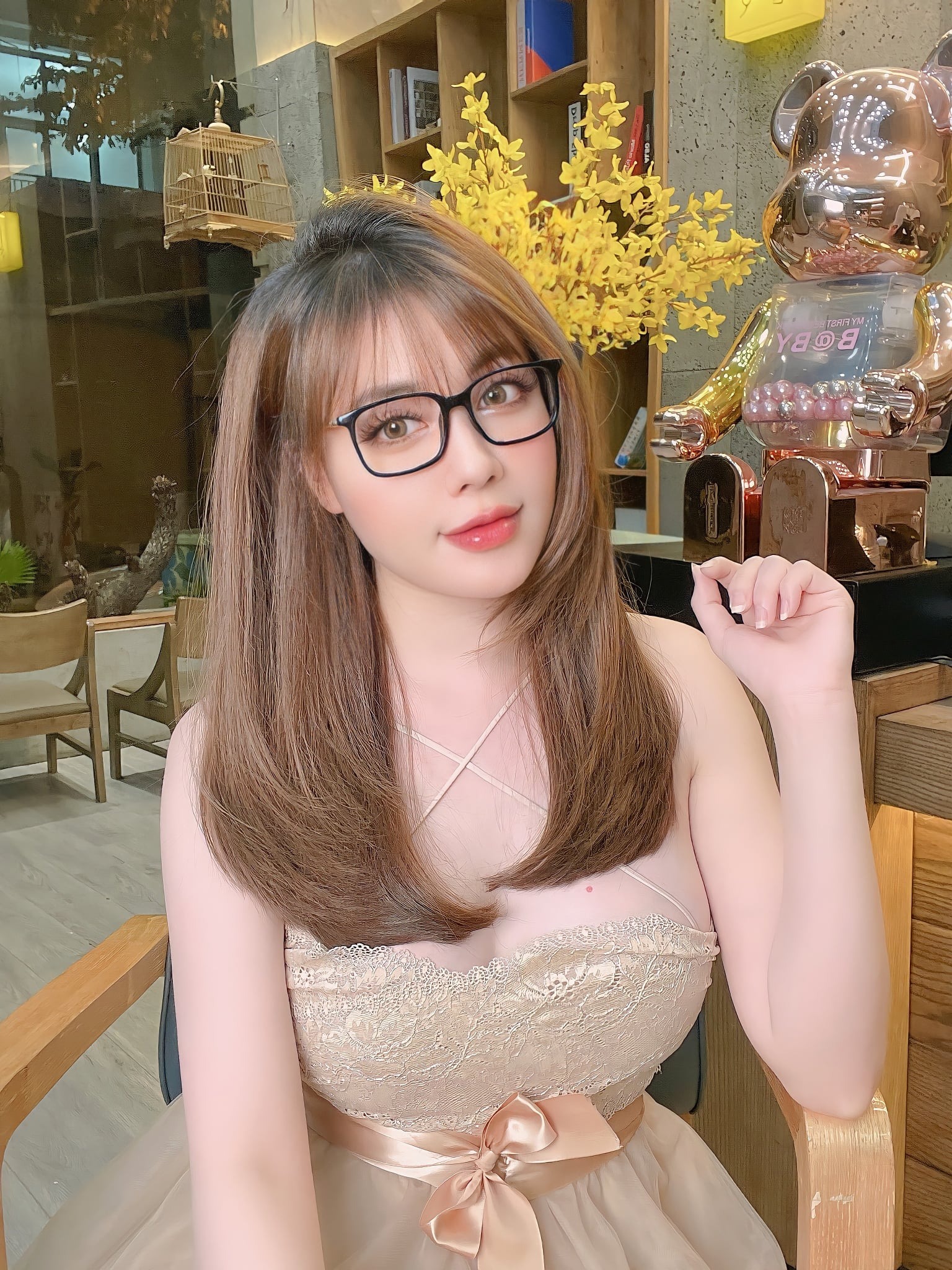2 năm hậu ly hôn 'soái ca' Trọng Hưng, Âu Hà My phát tướng thấy rõ 2 năm hậu ly hôn 'soái ca' Trọng Hưng, Âu Hà My phát tướng thấy rõ
