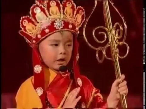 Em trai kín tiếng của bé Xuân Mai giờ ra sao sau nhiều năm định cư trên đất Mỹ - Ảnh 1 Em trai kín tiếng của bé Xuân Mai giờ ra sao sau nhiều năm định cư trên đất Mỹ - Ảnh 1
