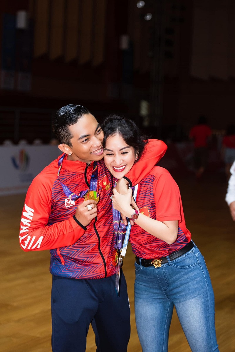 Cặp đôi tổ chức đám cưới trong năm 2022 Cặp đôi tổ chức đám cưới trong năm 2022