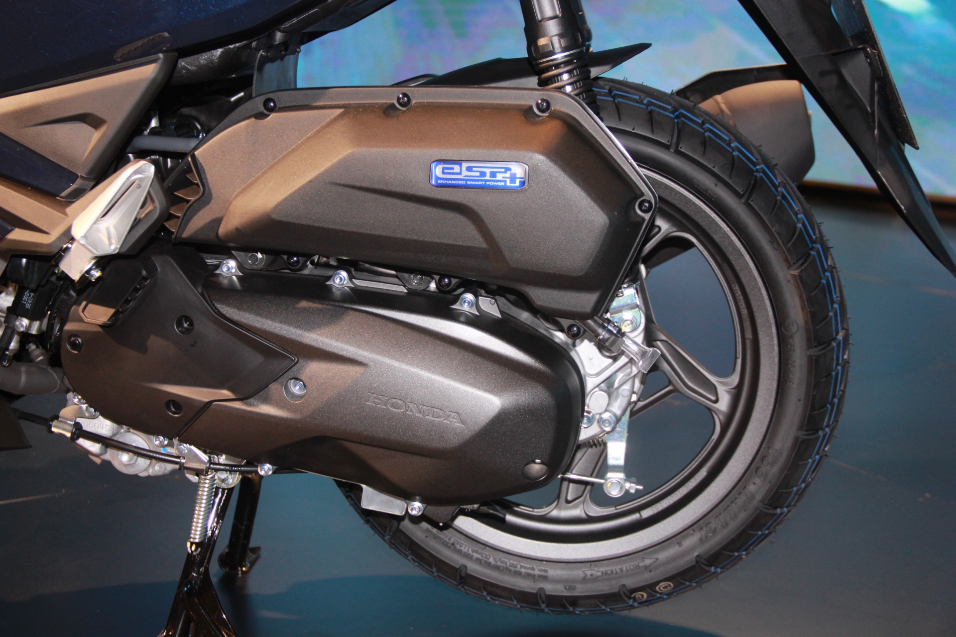 Honda Air Blade 160 siêu mạnh chính thức nhập cuộc đua, mức giá đầy ấn tượng - Ảnh 11