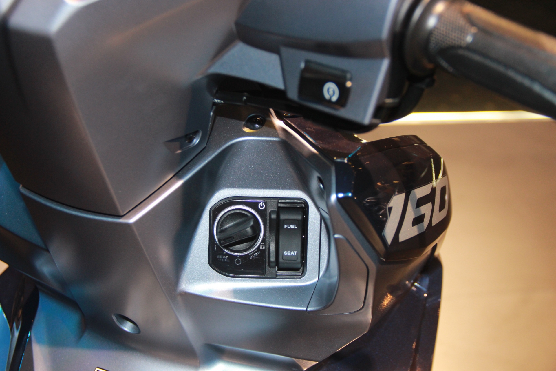 Honda Air Blade 160 siêu mạnh chính thức nhập cuộc đua, mức giá đầy ấn tượng - Ảnh 9