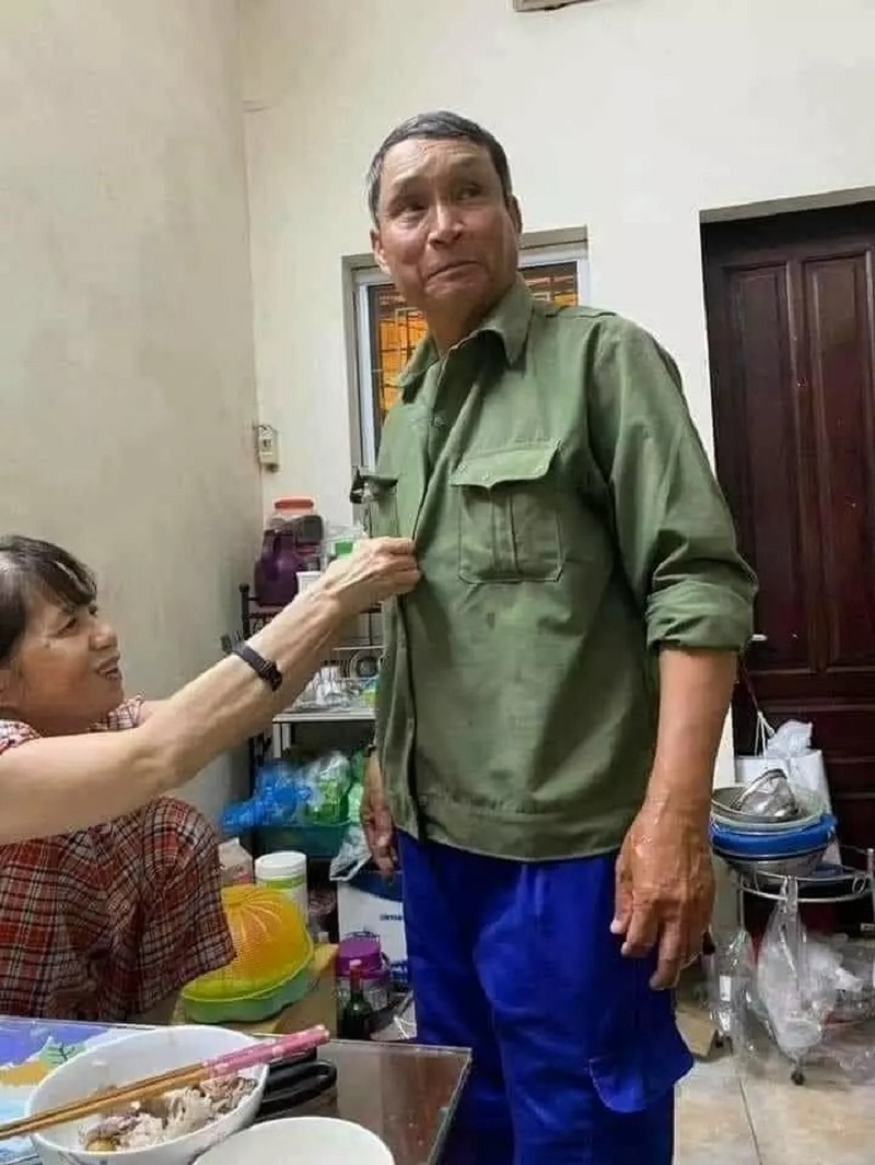 Hình ảnh khiến người hâm mộ thêm yêu mến HLV Mai Đức Chung (Ảnh Facebook) Hình ảnh khiến người hâm mộ thêm yêu mến HLV Mai Đức Chung (Ảnh Facebook)