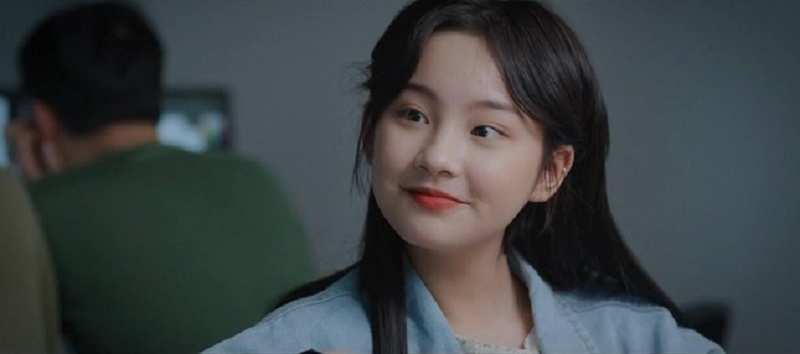 Hot girl người Tày xinh như búp bê liên tục gây sốt khi 'oanh tạc' cả gameshow lẫn phim ảnh