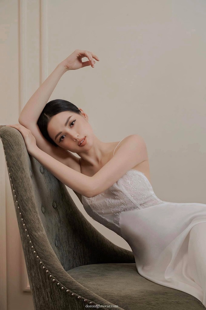 Ngỡ ngàng nhan sắc quyến rũ của hot girl Tâm Tít hậu lấy chồng đại gia - Ảnh 3 Ngỡ ngàng nhan sắc quyến rũ của hot girl Tâm Tít hậu lấy chồng đại gia - Ảnh 3