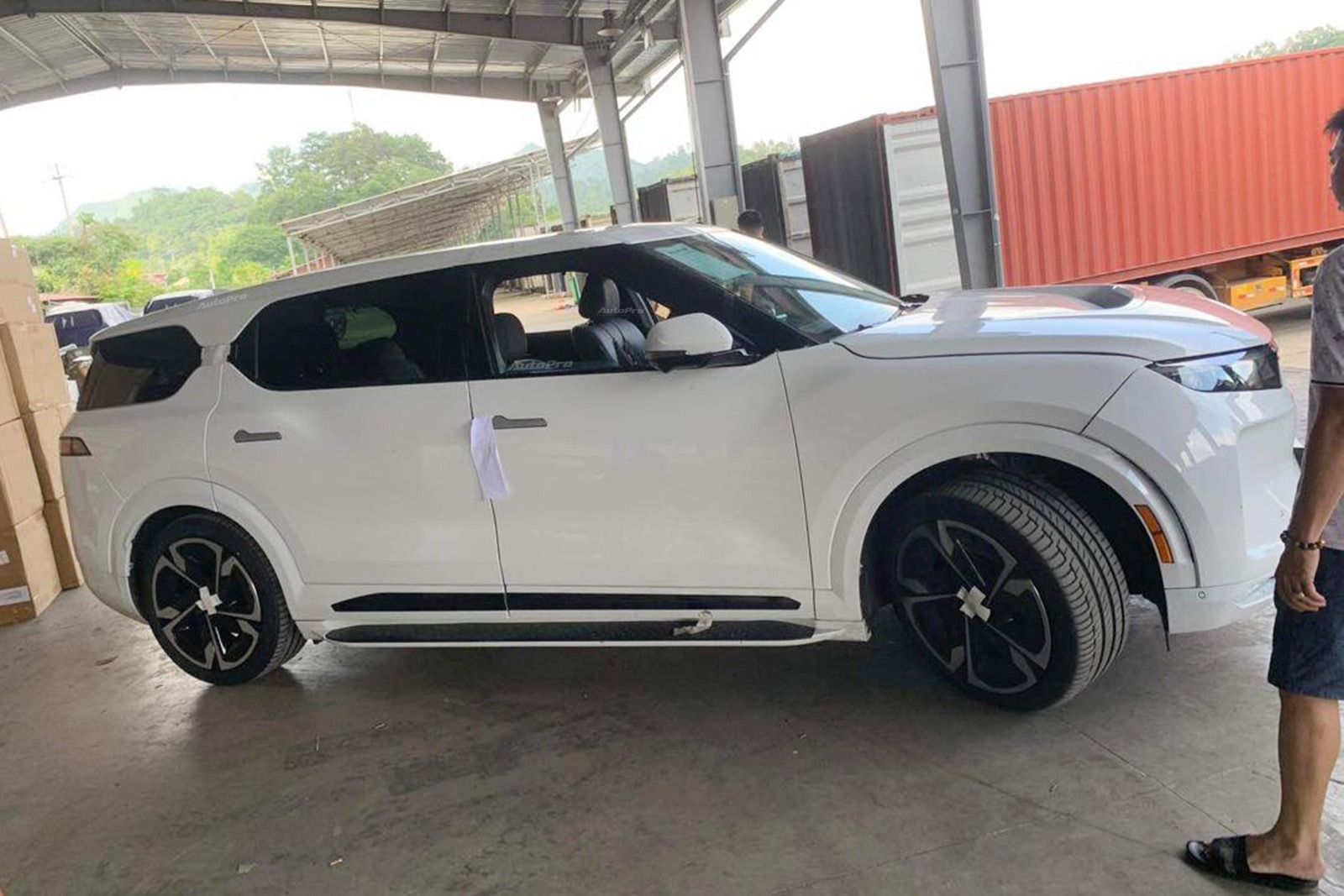 Sau Hải Phòng, Vinfast VF 9 lại xuất hiện 'full không che' tại Lạng Sơn - Ảnh 1