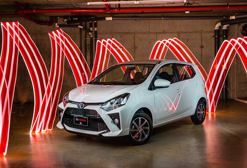 Toyota Wigo xếp ở vị trí thứ tư với 9 chiếc xe được bán ra. 
