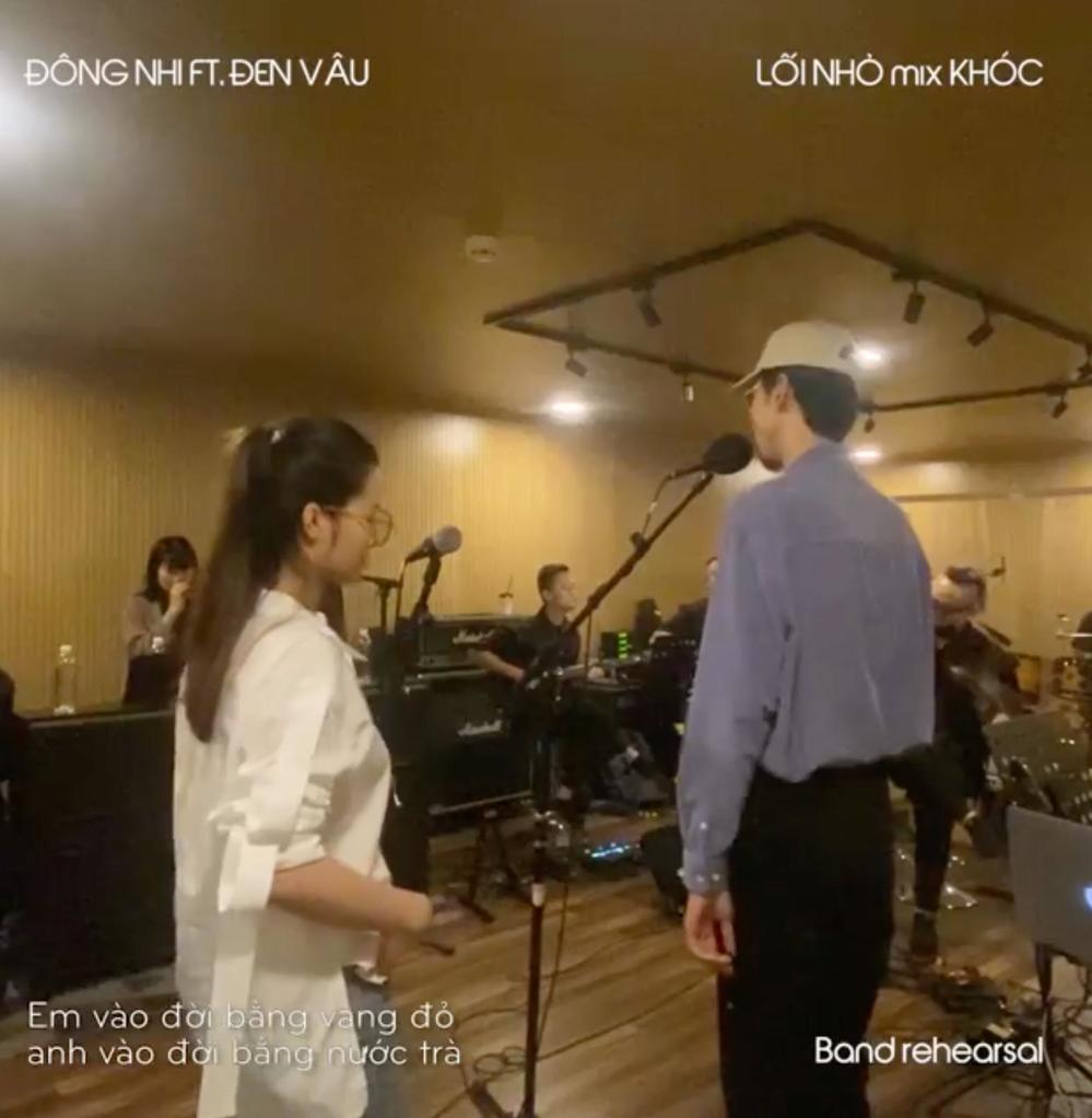 Đây là sân khấu đánh dấu sự trở lại của Đông Nhi, lại còn hợp tác với 1 nam rapper đình đám nên thu hút sự chú ý không nhỏ của người hâm mộ. Ảnh: chụp màn hình