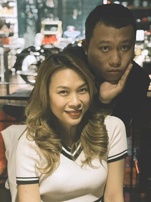 Tin giải trí hot trưa 22/3: Bạn trai tin đồn nói về sự cố web đen của Lan Ngọc, vợ mới NSND Công Lý phản ứng khi MC Thảo Vân khoe con trai - Ảnh 2