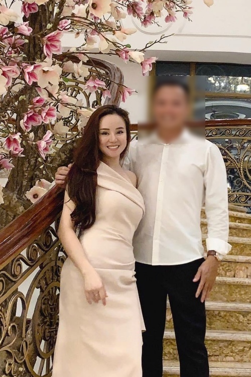 Vy Oanh khẳng định chồng đại gia không liên quan đến lùm xùm 400 tỷ 1 Vy Oanh khẳng định chồng đại gia không liên quan đến lùm xùm 400 tỷ 1