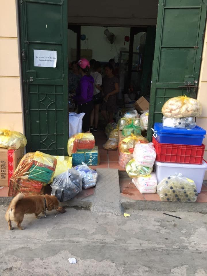 Chuỗi bán đồ làm bánh bị CĐM bóc phốt dài như ‘cô dâu 8 tuổi’: Mất vệ sinh, bóc lột nhân viên, thái độ,.. 3 Chuỗi bán đồ làm bánh bị CĐM bóc phốt dài như ‘cô dâu 8 tuổi’: Mất vệ sinh, bóc lột nhân viên, thái độ,.. 3