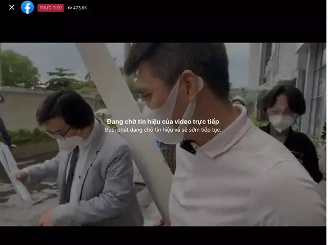 Livestream trực tiếp Thủy Tiên – Công Vinh: Views gấp đôi bà Phương Hằng, khởi kiện công khai kẻ đứng sau 1 Livestream trực tiếp Thủy Tiên – Công Vinh: Views gấp đôi bà Phương Hằng, khởi kiện công khai kẻ đứng sau 1