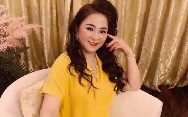 Đàm Vĩnh Hưng vừa gửi đơn kiện, bà Phương Hằng đã chốt ngày cụ thể ‘trở lại lợi hại hơn’ 3 Đàm Vĩnh Hưng vừa gửi đơn kiện, bà Phương Hằng đã chốt ngày cụ thể ‘trở lại lợi hại hơn’ 3
