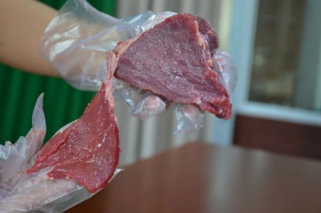 Đừng ham rẻ mua thịt bò có 3 đặc điểm này kẻo ‘rước họa’ không hay 1 Đừng ham rẻ mua thịt bò có 3 đặc điểm này kẻo ‘rước họa’ không hay 1