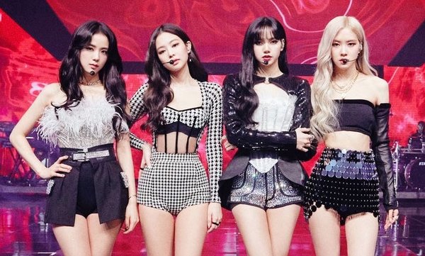 Ảnh: Naver Ảnh: Naver