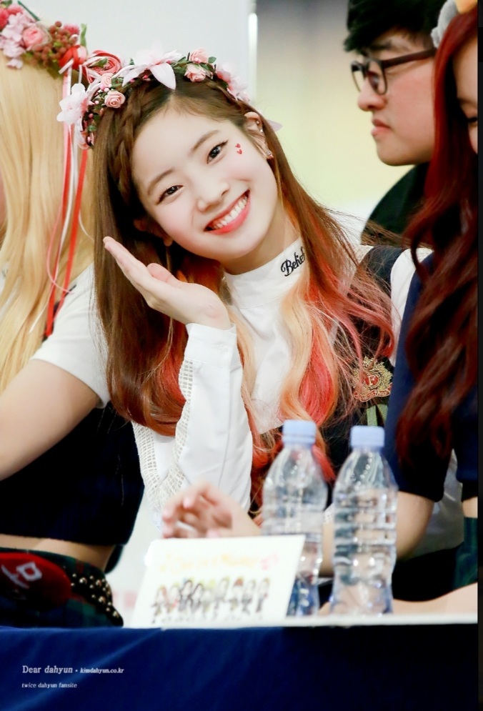 Ảnh: Naver Ảnh: Naver