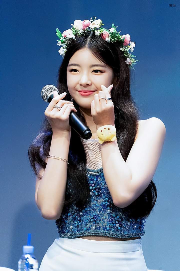 11 mỹ nữ Kpop đội vòng hoa xinh như thiên thần ‘giáng thế’: Lọt cả ‘tân binh’ JYP vào BXH 8