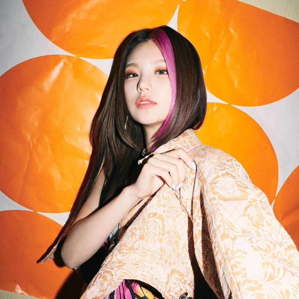 6 nữ Idol Kpop sở hữu khuôn mặt ‘hàng hiếm’ không thể sao chép: Jennie, Karina, Yeji đẹp ‘nghịch thiên’  6