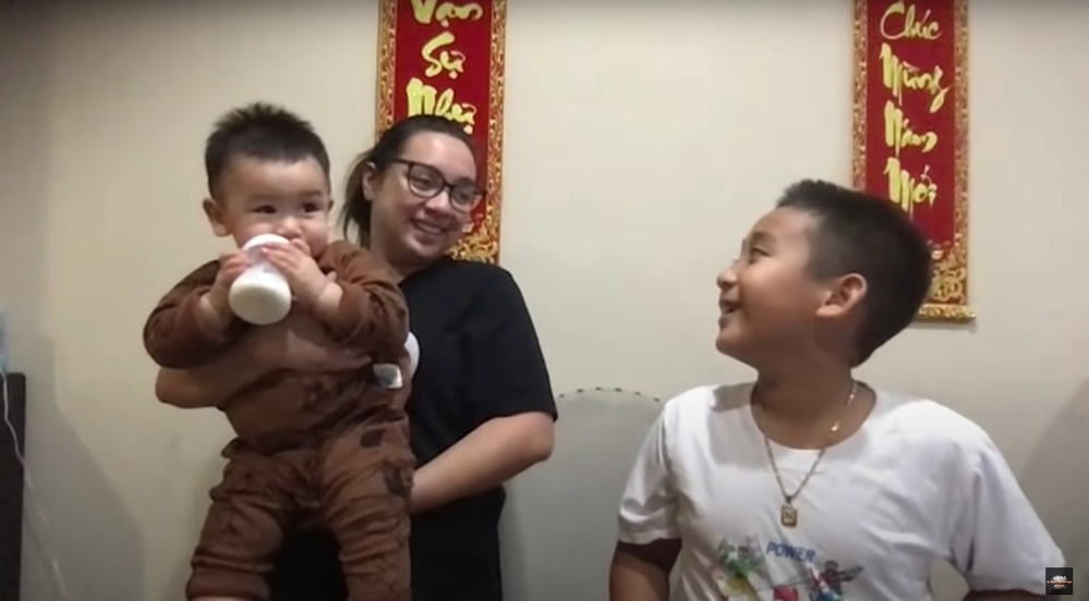 Con gái Phi Nhung bất ngờ công khai 1 chi tiết giấu kín về ba ruột làm cùng mẹ lúc sinh thời 2