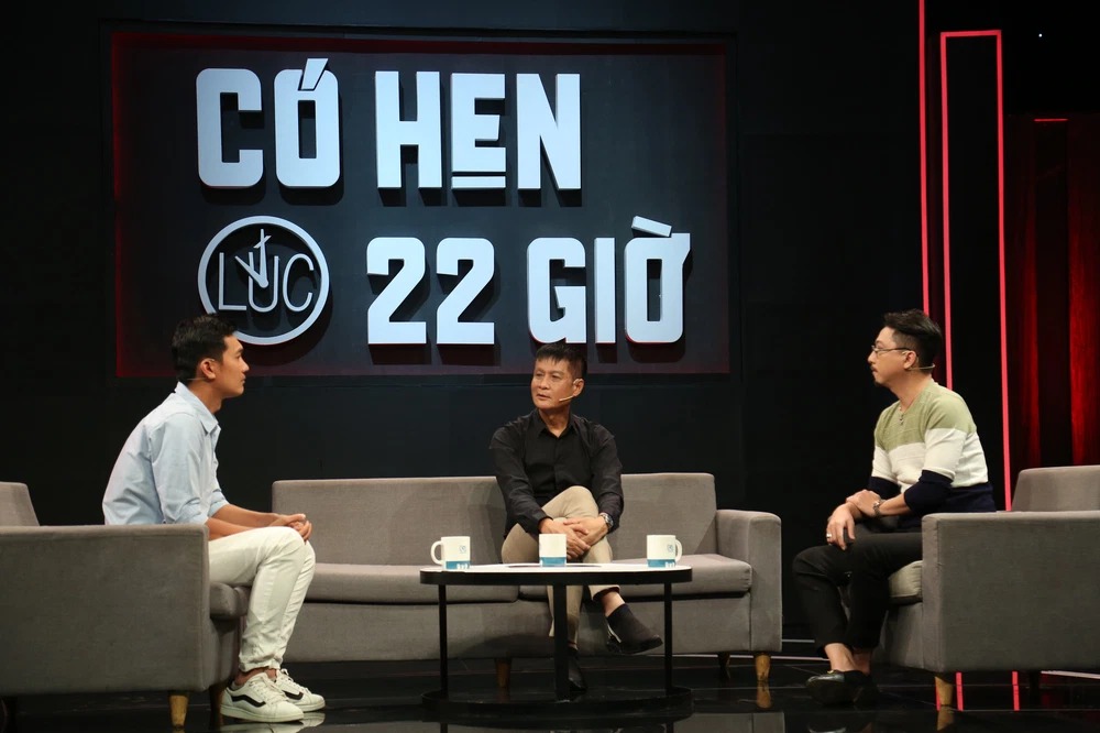 Hứa Minh Đạt ngầm thừa nhận sai trái đã làm sau lưng Lâm Vỹ Dạ ngay trên sóng truyền hình 1 Hứa Minh Đạt ngầm thừa nhận sai trái đã làm sau lưng Lâm Vỹ Dạ ngay trên sóng truyền hình 1