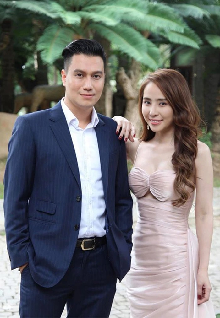 Việt Anh công khai 'vợ mới' hậu đồn đoán có tình ý với Quỳnh Nga, ‘cá sấu chúa’ lập tức ẩn ý 2