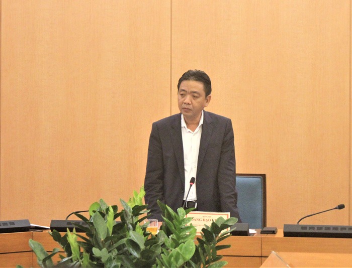 Thứ trưởng Bộ VHTT&DL Hoàng Đạo Cương phát biểu tại cuộc họp