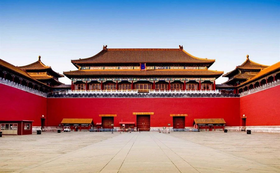 Chỉ có 5 vị Hoàng hậu được đặc ân tiến cung bằng cổng Ngọ Môn. Ảnh: Sina