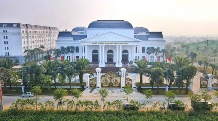Ông Trịnh Văn Quyết bị điều tra vì nghi ngờ có khối tài sản bất thường tại Vĩnh Phúc Ông Trịnh Văn Quyết bị điều tra vì nghi ngờ có khối tài sản bất thường tại Vĩnh Phúc