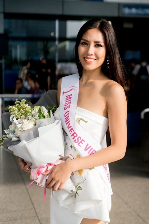 4 mỹ nhân giữ kỷ lục 'ngôi vị' khi thi nhan sắc ấn tượng nhất Vbiz: Nam Em lại là ‘át chủ bài’? - Ảnh 4 4 mỹ nhân giữ kỷ lục 'ngôi vị' khi thi nhan sắc ấn tượng nhất Vbiz: Nam Em lại là ‘át chủ bài’? - Ảnh 4