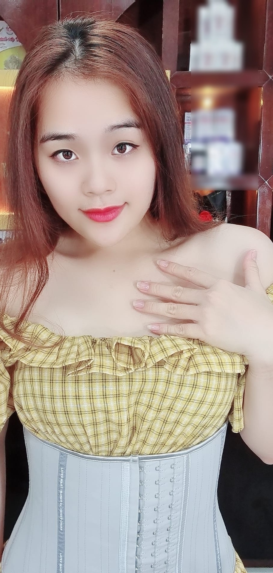 ‘Thánh sún’ được Ngô Kiến Huy ‘cải tạo’ diện mạo khác lạ hậu lên đời với căn nhà thứ 2 - Ảnh 4